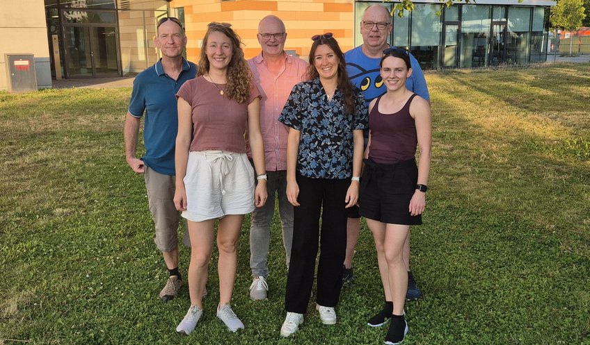 Rainer Königstedt, Linda Ort, Horst Fischer, Clara Nussbaumer, Uwe Parchatka, Antonia Hartmann (von links). Foto: Thomas Zenker Rainer Königstedt, Linda Ort, Horst Fischer, Clara Nussbaumer, Uwe Parchatka, Antonia Hartmann (von links). Foto: Thomas Zenker