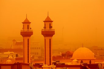 Plagued by heat and dust:Desert dust storms such as here in Kuwait could occur more often in the Middle East and North Africa as a result of climate change. In addition, temperatures on very hot days could rise to 50 degrees Celsius on average in the region (approximately 122 degrees Fahrenheit) by the end of the century. Plagued by heat and dust:Desert dust storms such as here in Kuwait could occur more often in the Middle East and North Africa as a result of climate change. In addition, temperatures on very hot days could rise to 50 degrees Celsius on average in the region (approximately 122 degrees Fahrenheit) by the end of the century.