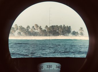 Nic and Alan’s first view of Clipperton Atoll upon arriving. The atoll is small, spanning only several km in diameter, and has no inhabitants. Nic's and Alan’s first view of Clipperton Atoll upon arriving. The atoll is small, spanning only several km in diameter, and has no inhabitants.
